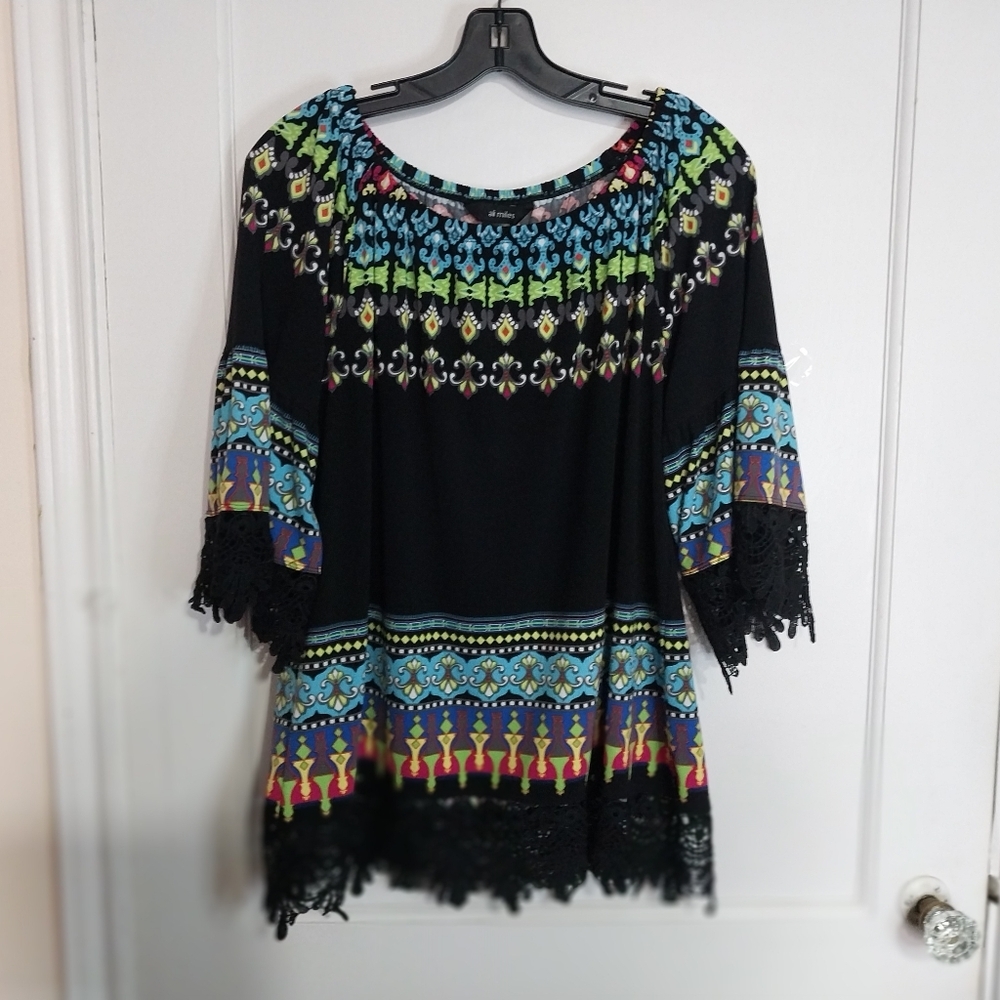 Ali Miles Black Tunic with Multicolor Geometric Trim and Crochet Hem - Picture 2 of 15